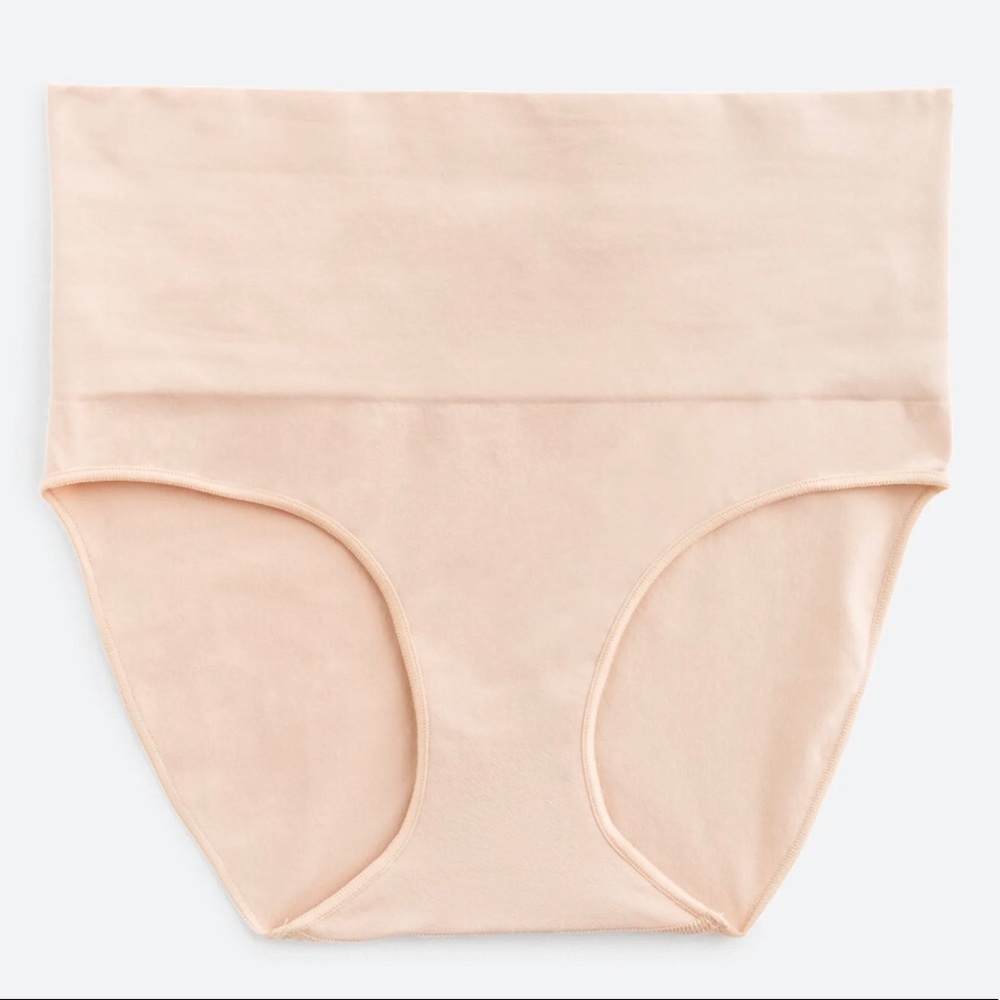 SPANX everyday shaping brief (3x nude/tan)